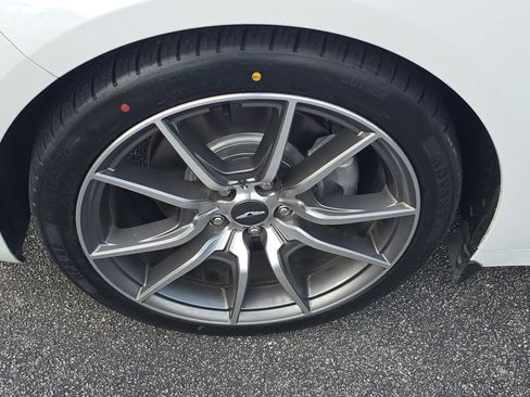 Used 2022 Genesis G70 2.0T w/ Prestige Package image 9