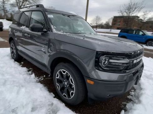 New 2025 Ford Bronco Sport Outer Banks image 8