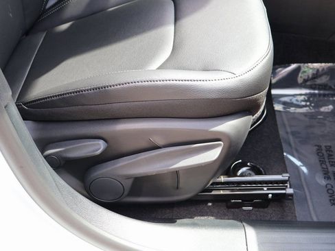 New 2026 Jeep Compass Limited image 10