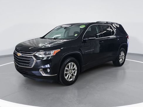 Used 2020 Chevrolet Traverse LT w/ LPO, Floor Liner Package AWD/4WD image 9