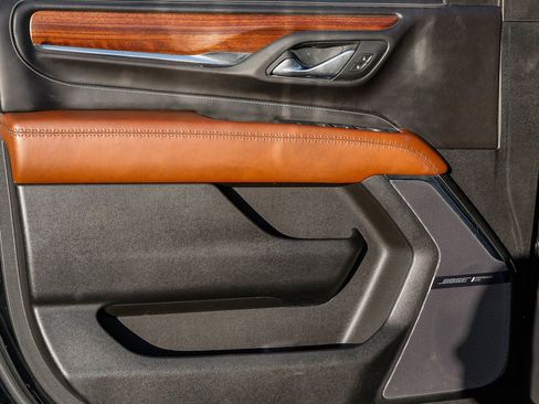 Used 2024 GMC Yukon XL Denali Ultimate image 23