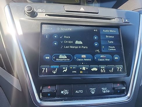 Used 2018 Acura MDX SH-AWD w/ Advance Package image 5