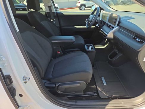 Used 2024 Hyundai Ioniq 5 SE RWD image 22