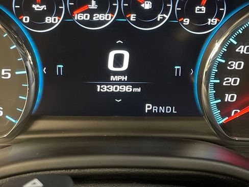 Used 2019 GMC Yukon XL Denali w/ Denali Ultimate Package AWD/4WD image 22