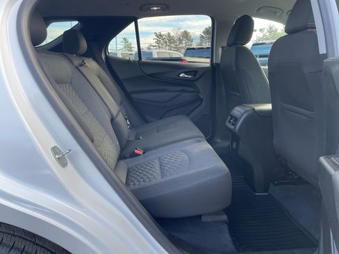 Used 2021 Chevrolet Equinox LT image 28