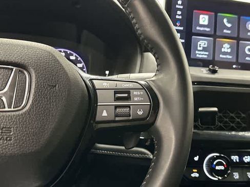 Used 2023 Honda Accord Touring image 18