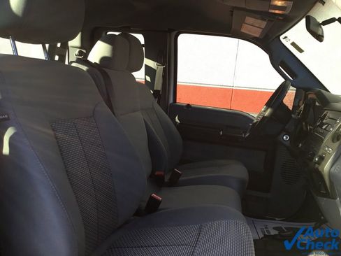 Used 2016 Ford F250 XL w/ Power Equipment Group image 32