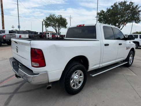 Used 2014 RAM 2500 Tradesman w/ Chrome Appearance Group RWD image 3