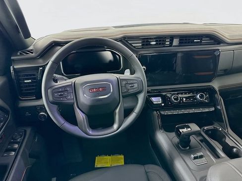 New 2026 GMC Sierra 1500 AT4 w/ AT4 Premium Package AWD/4WD image 16