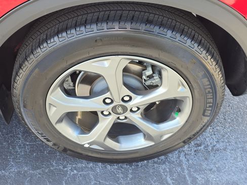 Used 2025 Ford Escape ST-Line w/ Tech Pack #1 image 7