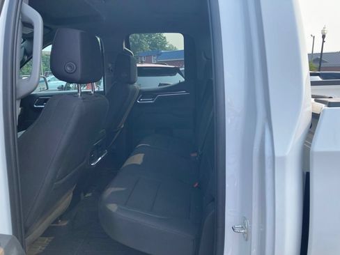 Used 2023 GMC Sierra 1500 Elevation AWD/4WD image 16