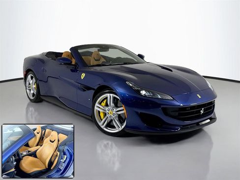 Used 2020 Ferrari Portofino image 2