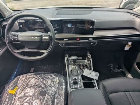 New 2026 Kia Sorento S FWD image 15