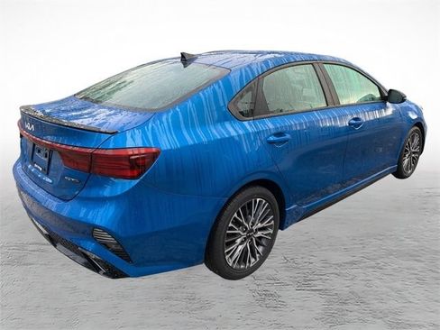 Used 2022 Kia Forte GT-Line w/ GT-Line Technology Package FWD image 3