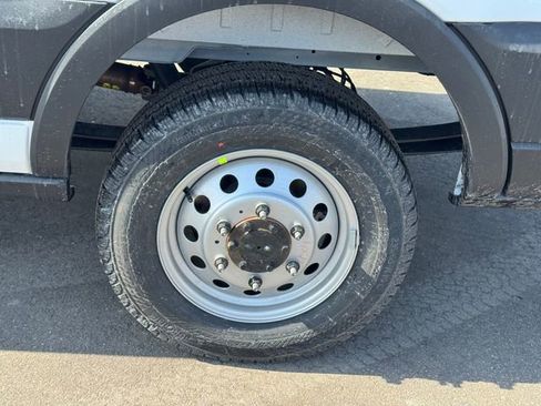 New 2026 Ford Transit 250 148 Medium Roof Extended AWD w/ Load Area Protection Package image 6