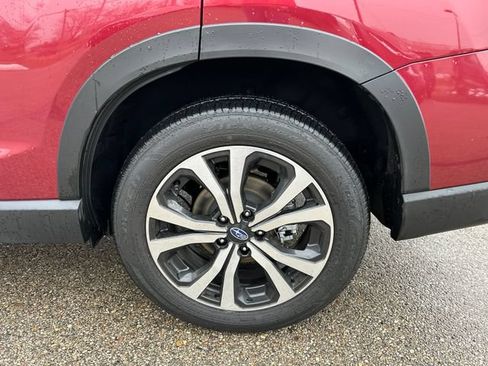 Used 2024 Subaru Forester Limited AWD/4WD image 17