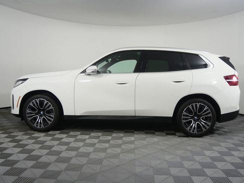 Certified 2025 BMW X3 xDrive30i w/ Premium Package image 6