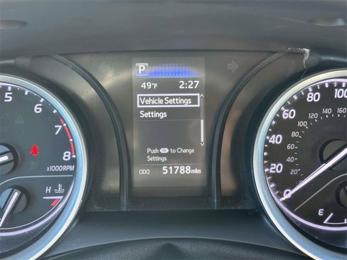 Used 2022 Toyota Camry LE image 15