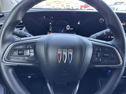 Used 2024 Buick Encore GX Sport Touring image 23