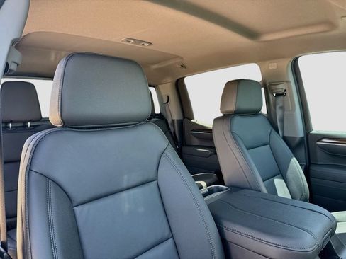 New 2026 GMC Sierra 1500 Elevation w/ Elevation Premium Package AWD/4WD image 26