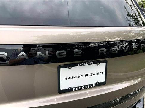 Used 2023 Land Rover Range Rover SE AWD/4WD image 31