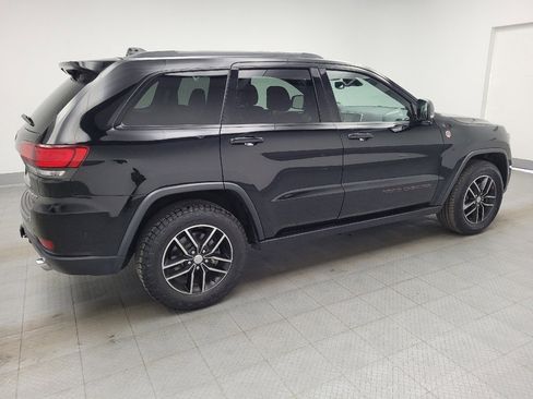 Used 2017 Jeep Grand Cherokee Trailhawk w/ Jeep Active Safety Group AWD/4WD image 10
