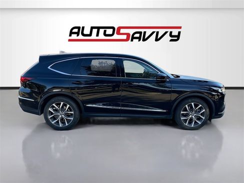 Used 2024 Acura MDX FWD w/ Technology Package image 8