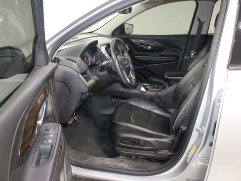 Used 2018 GMC Terrain Denali w/ Comfort Package image 36