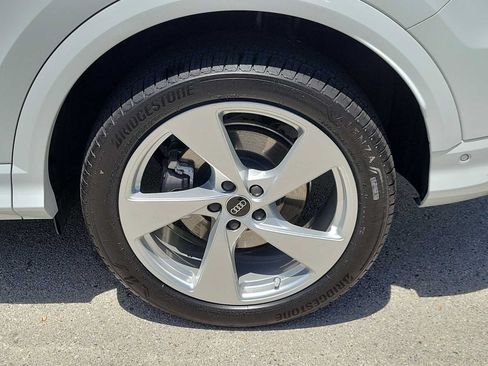 Certified 2025 Audi Q5 Premium Plus w/ Premium Plus AWD/4WD image 22