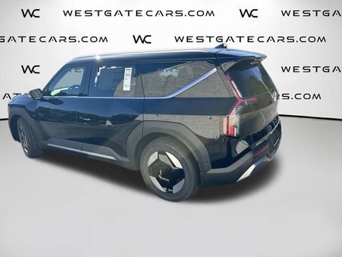 New 2026 Kia EV9 Wind AWD/4WD image 7