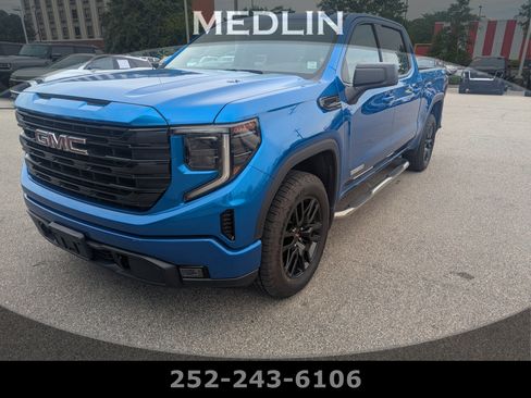 Used 2022 GMC Sierra 1500 Elevation AWD/4WD image 1