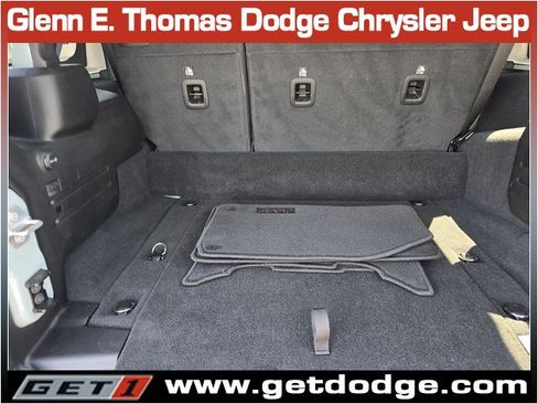 Certified 2024 Jeep Wrangler Unlimited AWD/4WD image 27