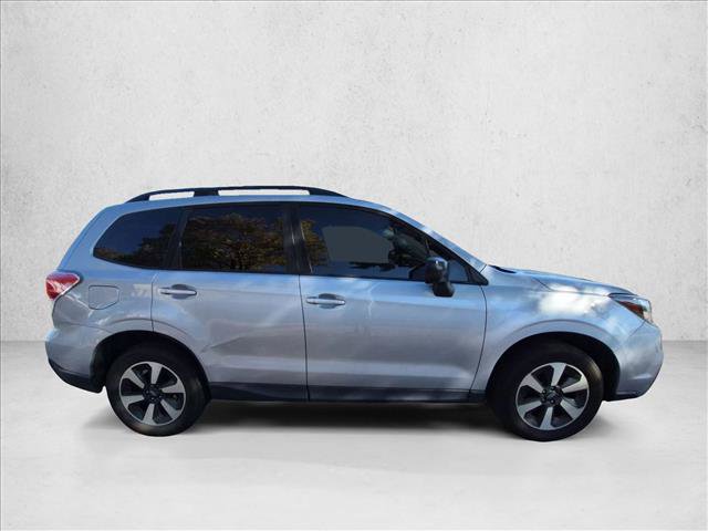 Used 2018 Subaru Forester 2.5i w/ Alloy Wheel Package AWD/4WD image 4