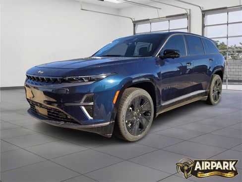 New 2025 Jeep Wagoneer S Launch Edition image 3