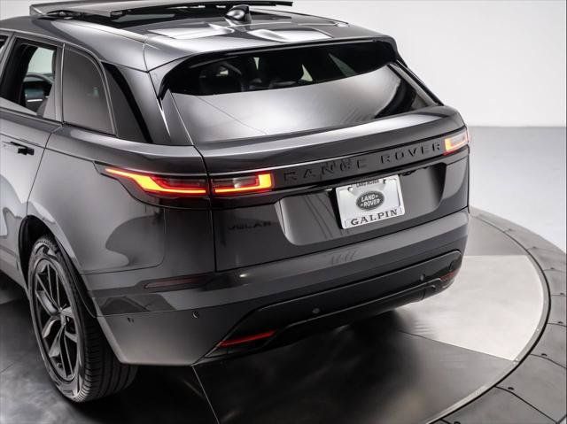 New 2026 Land Rover Range Rover Velar S AWD/4WD image 30