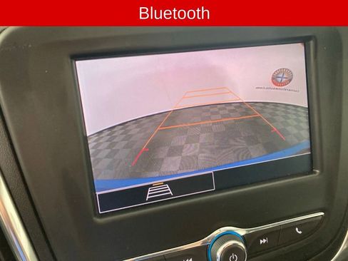 Used 2024 Chevrolet Equinox LT image 6