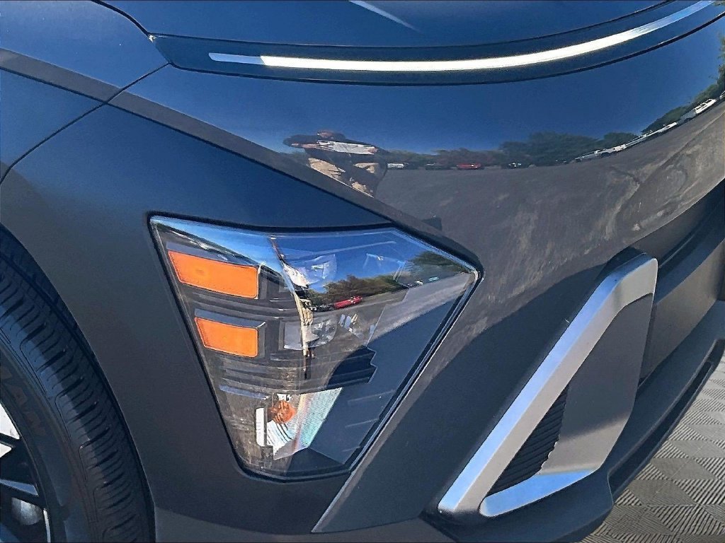 Used 2024 Hyundai Kona SEL AWD/4WD image 34