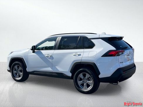 Certified 2025 Toyota RAV4 XLE AWD/4WD image 5