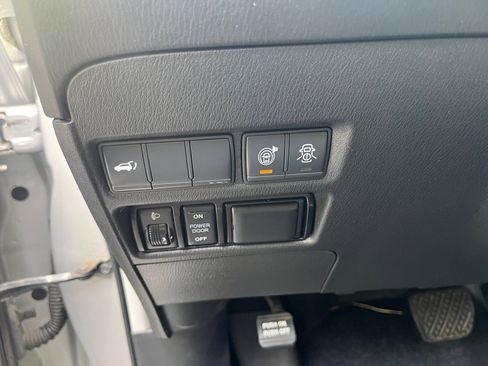 Used 2019 Nissan Armada SL w/ Premium Package image 23