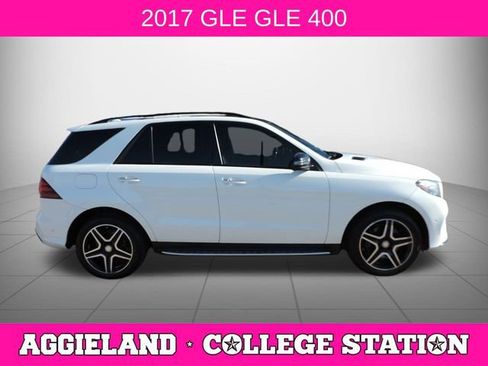 Used 2017 Mercedes-Benz GLE 400 4MATIC image 2