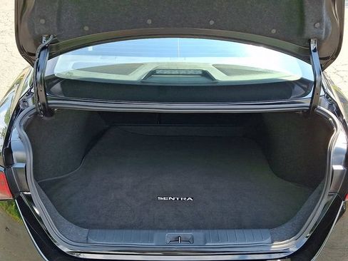 Used 2025 Nissan Sentra SV FWD image 29