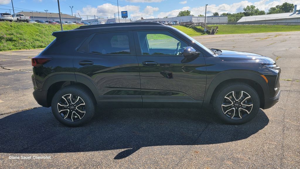 New 2026 Chevrolet TrailBlazer ACTIV w/ Convenience Package FWD image 14