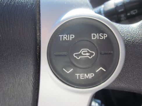 Used 2010 Toyota Prius Three FWD image 23