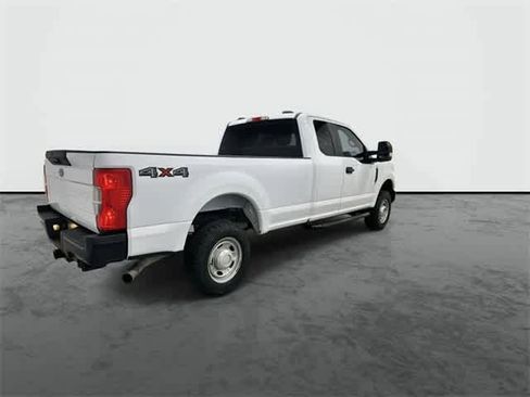 Used 2022 Ford F350 XL w/ Power Equipment Group image 4
