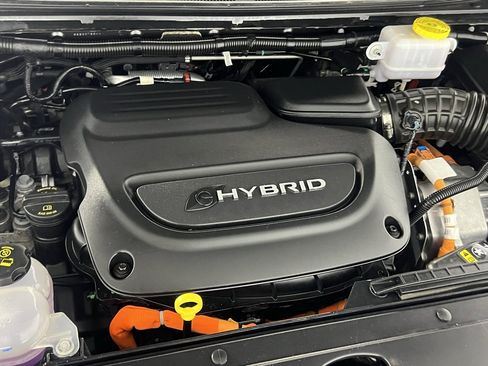 Used 2022 Chrysler Pacifica Pinnacle image 36