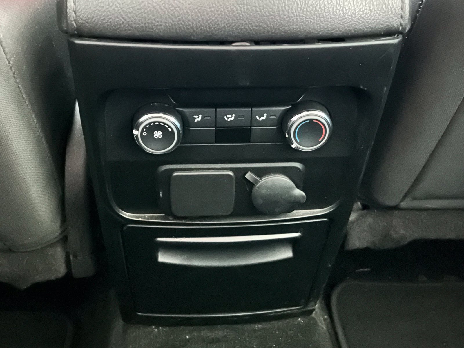 Used 2019 Ford Flex SEL AWD/4WD image 35