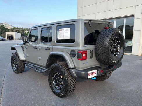 Used 2021 Jeep Wrangler Unlimited Rubicon 4xe w/ Steel Bumper Group AWD/4WD image 4