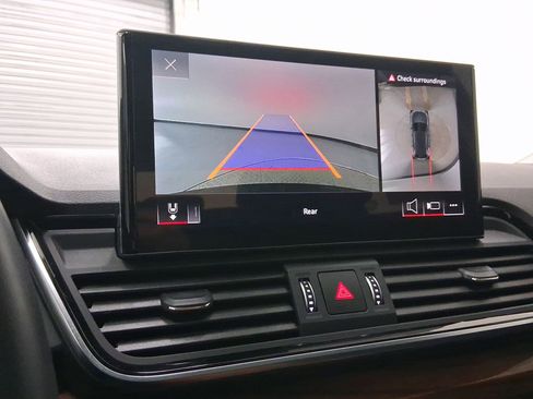 Used 2023 Audi Q5 Premium Plus w/ Premium Plus Package image 25