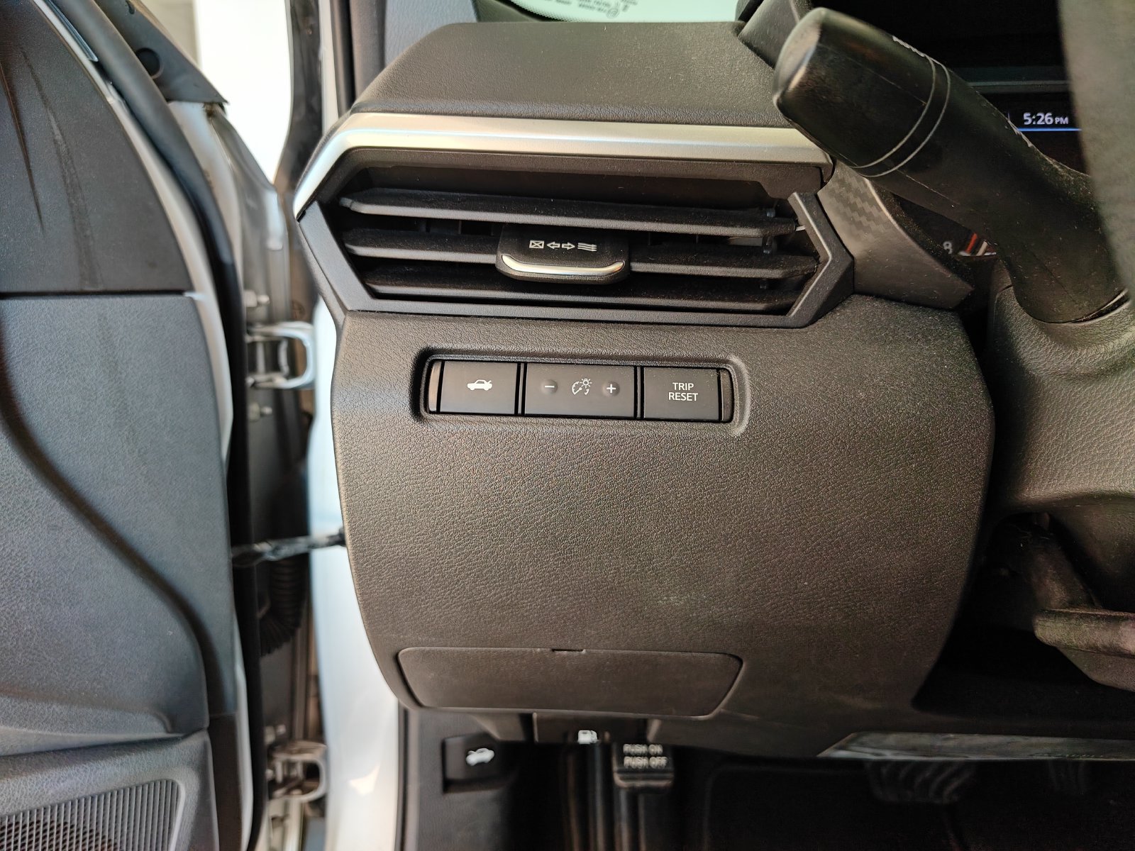 Used 2021 Nissan Altima 2.5 SV FWD image 9