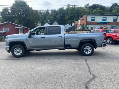 Used 2024 Chevrolet Silverado 2500 W/T w/ WT Convenience Package AWD/4WD image 9